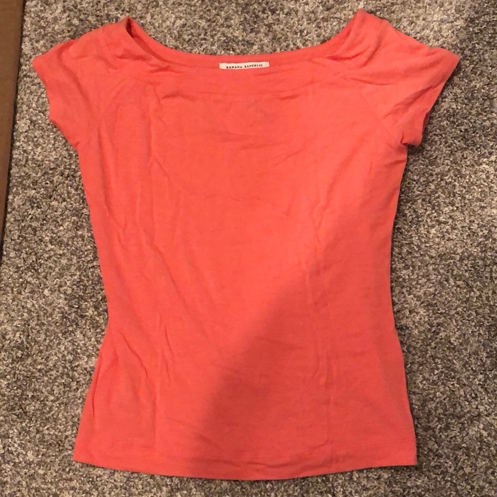 Banana republic tee